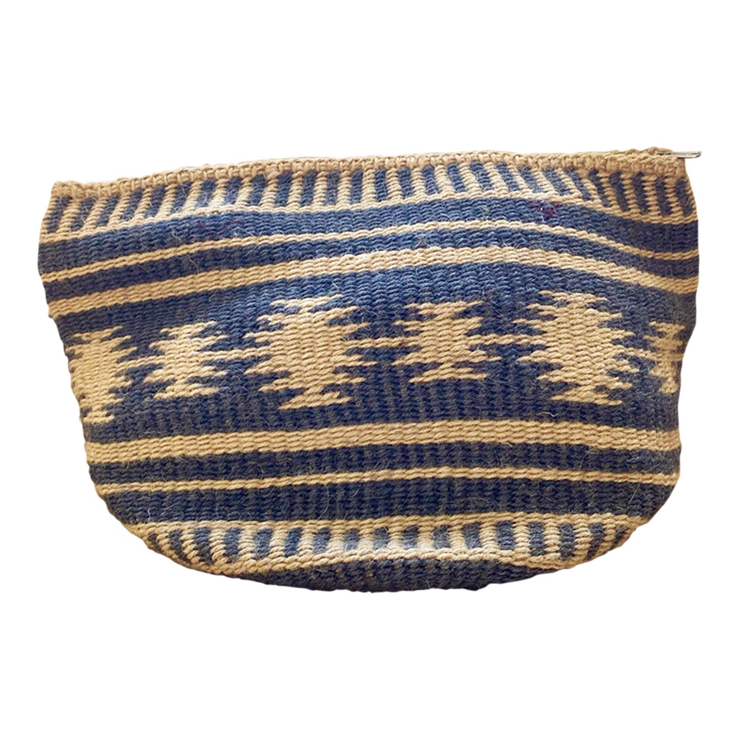 Sisal pouch