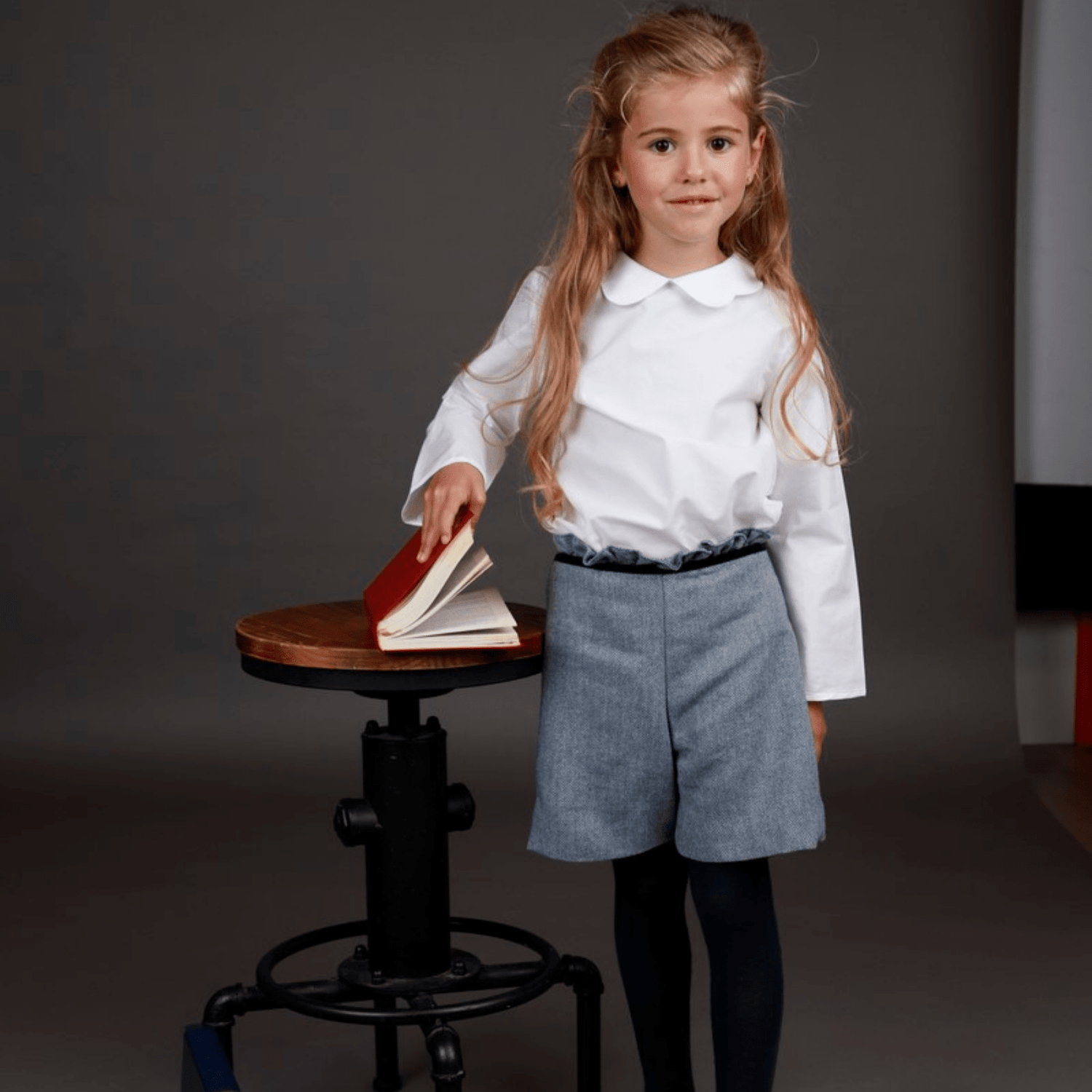 Short en laine chevronné marine