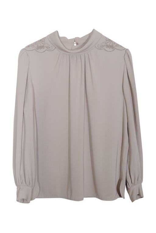 Blouse brodée