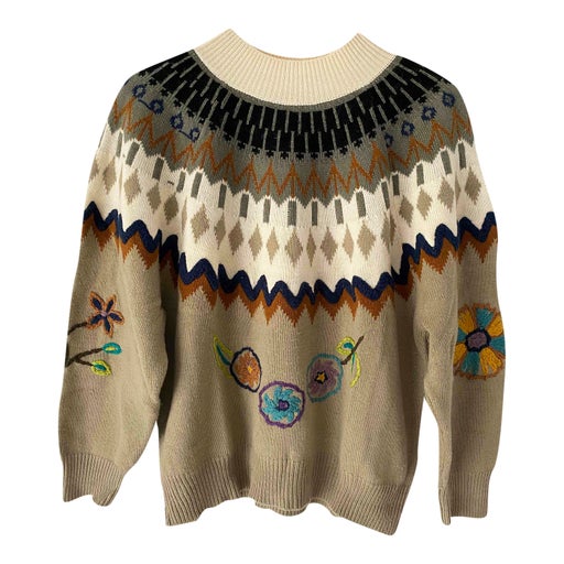 Pull brodé