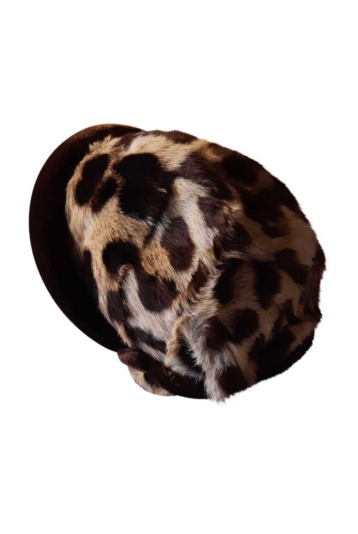 Chapeau en léopard