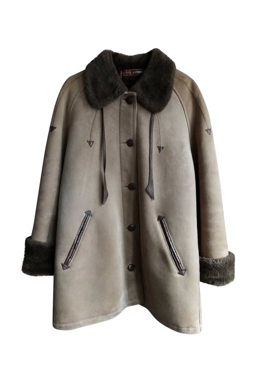 Manteau en peau lainée