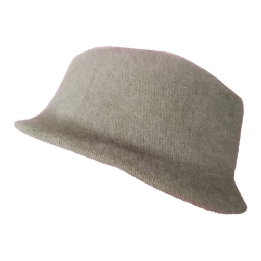 Chapeau en angora pastel