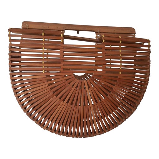 Panier en bambou