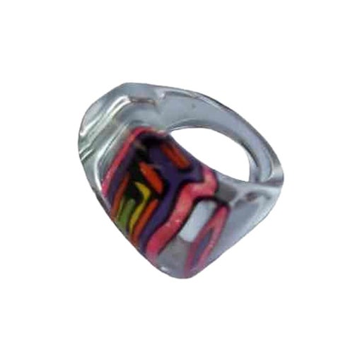 Bague en plastique 90s