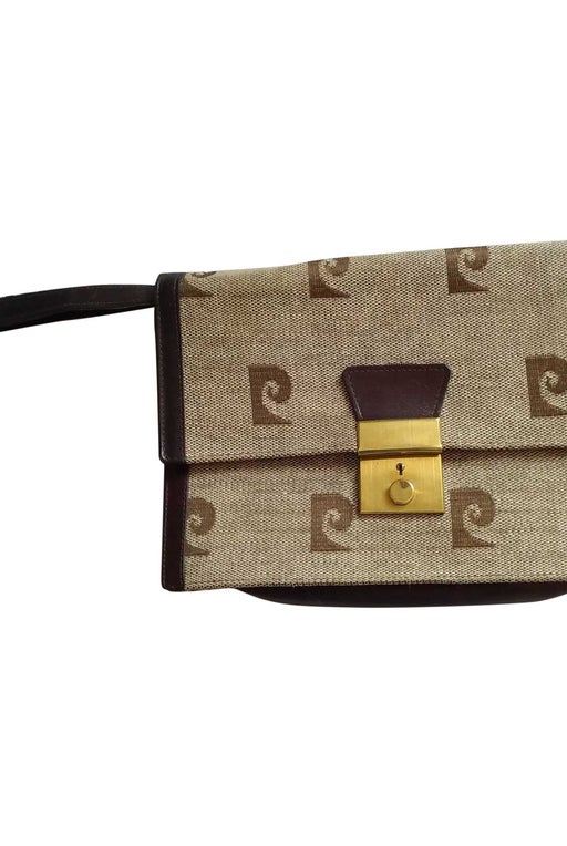 Pochette Pierre Cardin
