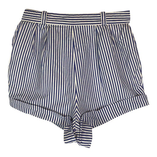 Short à rayures
