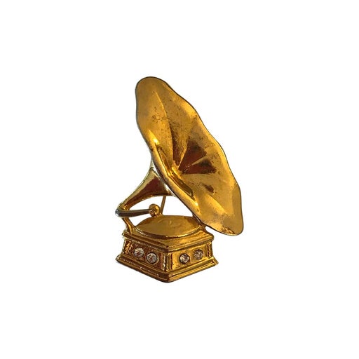 Broche dorée