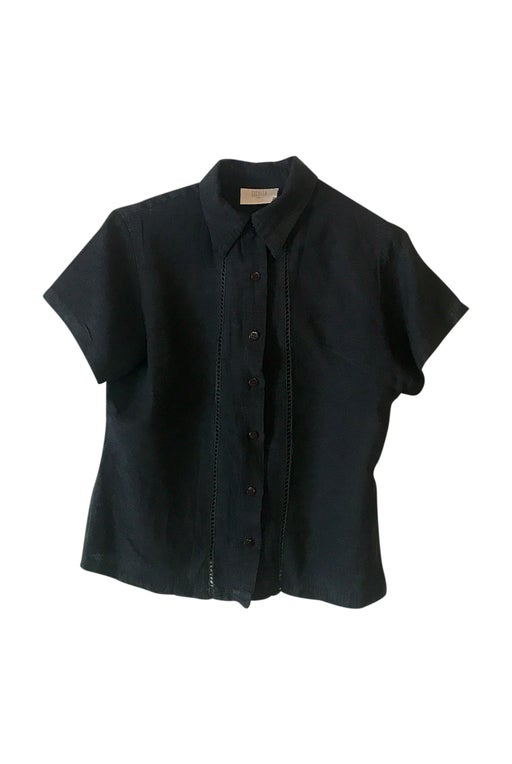 Small black linen and cotton shirt .Vi