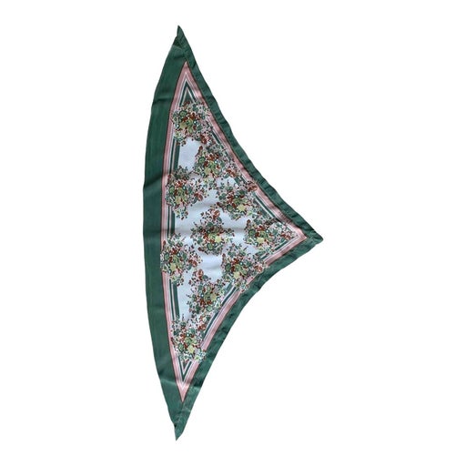 Small triangular scarf in patterned silk