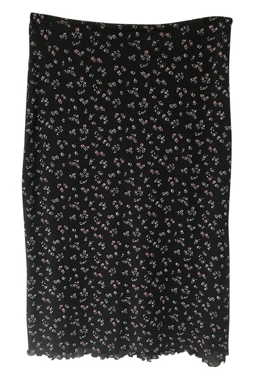 Black straight skirt with small red flowers
