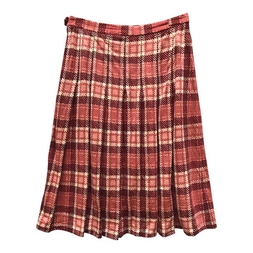 Red and beige pleated skirt