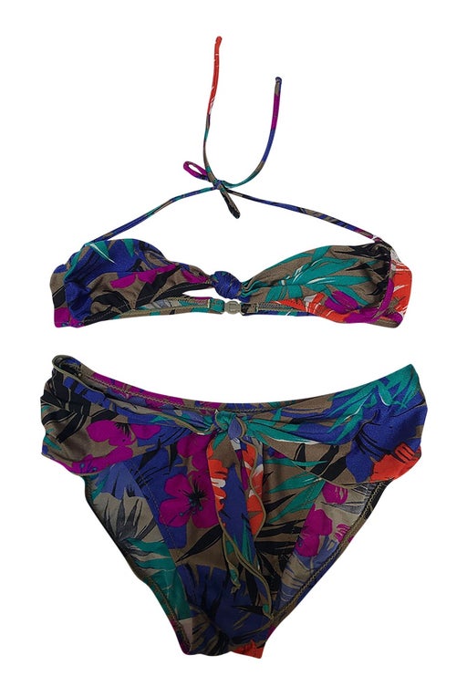 Two-piece swimsuit with f patterns