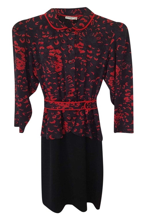 Black and red patterned dress, satin effect