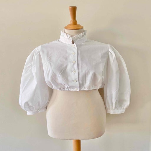 Crop top autrichien