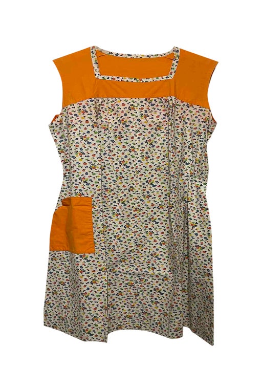 Cotton dress with flower pattern, bib
