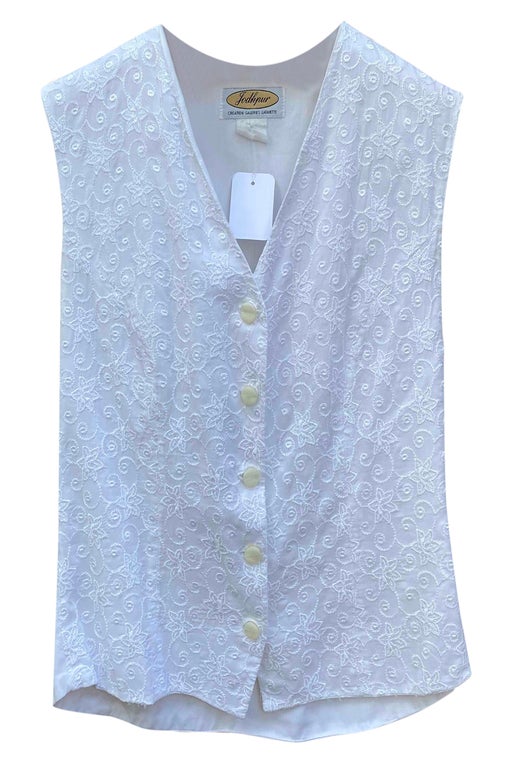 White sleeveless embroidered Jodhpur c
