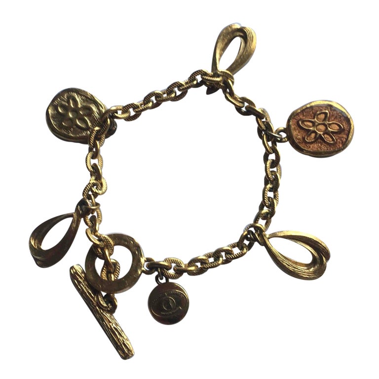 Jacques Esterel charm bracelet gold