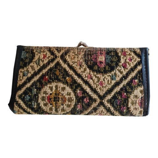 Tapestry pouch
