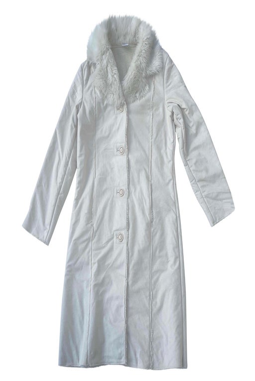 White wool-skin type coat, lined