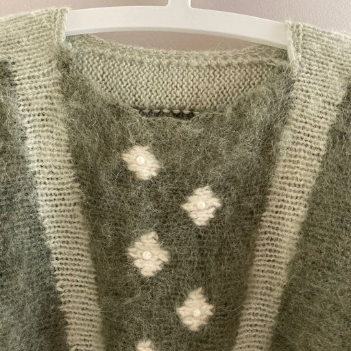 Woolen sweater