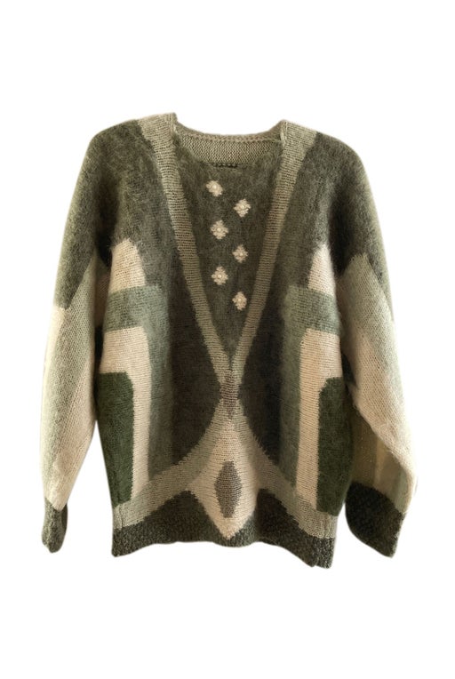 Woolen sweater