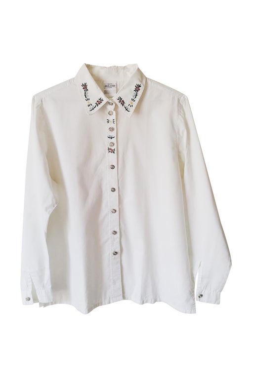 Embroidered shirt