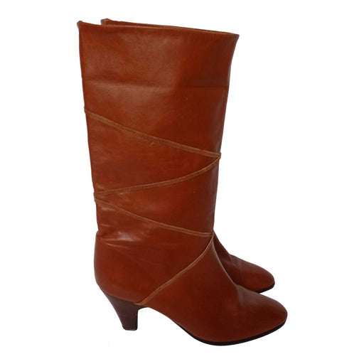 Brown boots