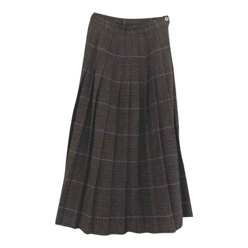 Wool skirt