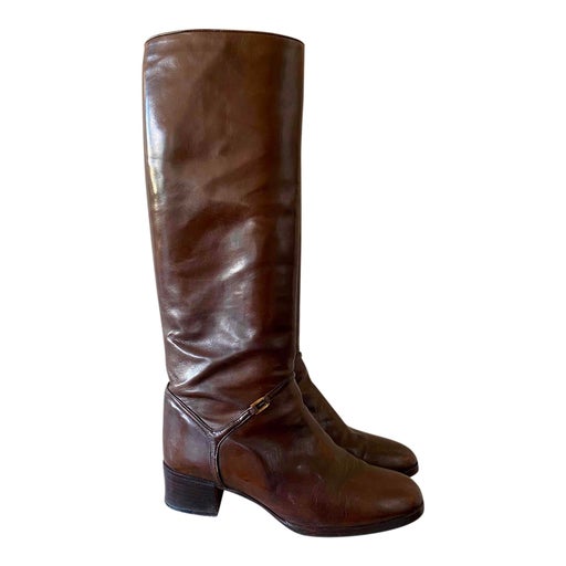 Leather boots