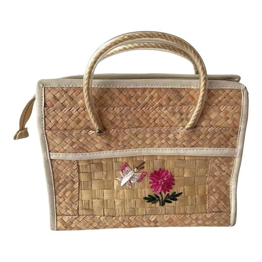 Straw basket