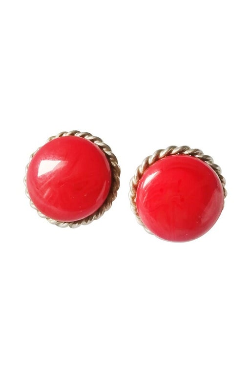 Clip earrings