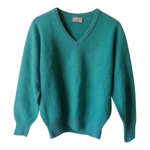 Woolen sweater