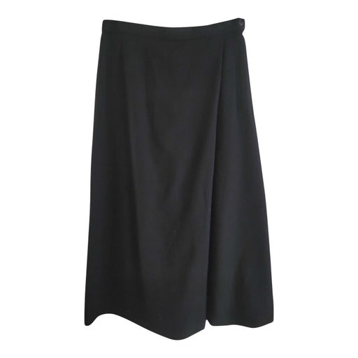 Black culottes