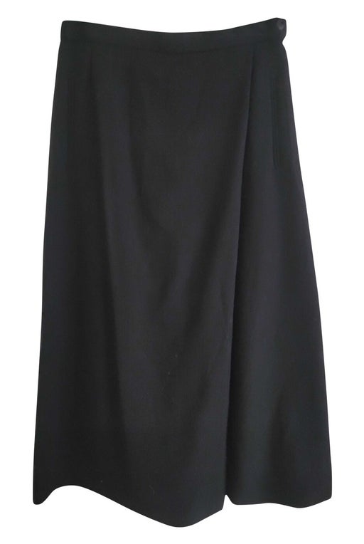 Black culottes