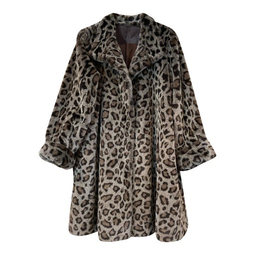 Leopard coat