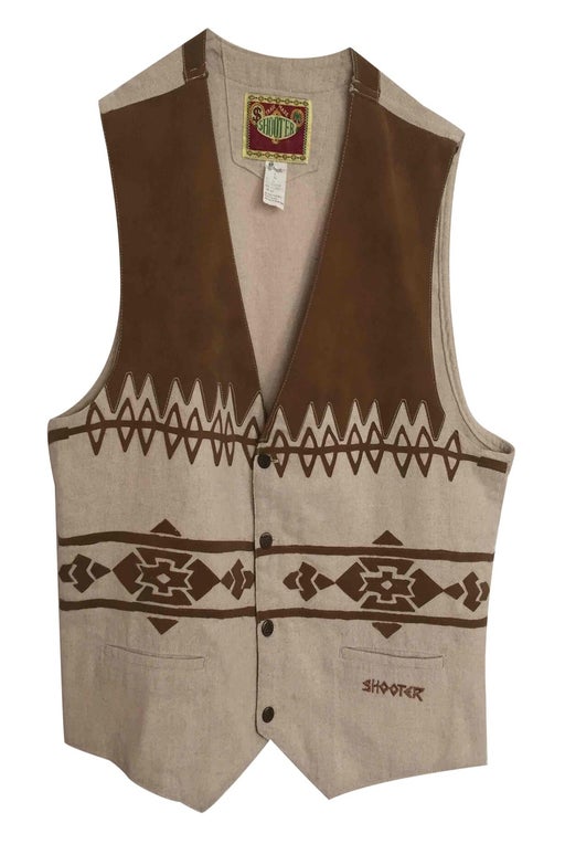 Gilet and linen