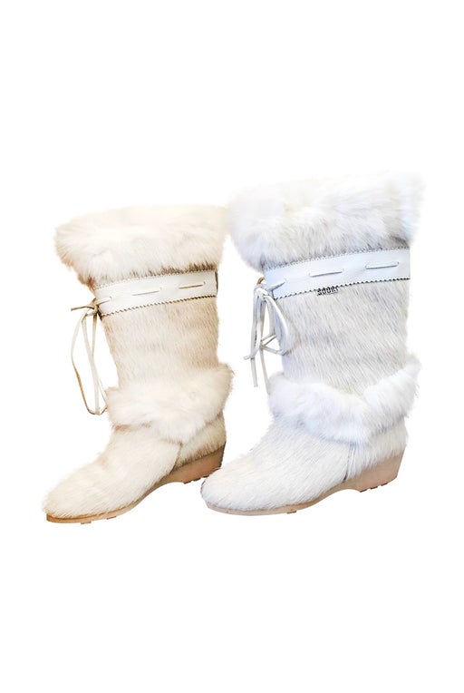 fur boots