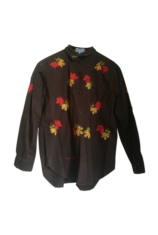 Embroidered shirt