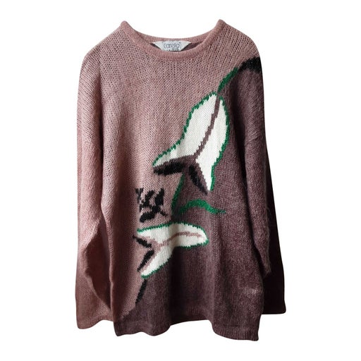 Woolen sweater