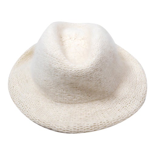 Chapeau en laine angora