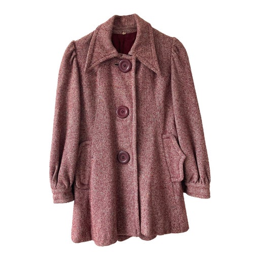 Short woolen coat