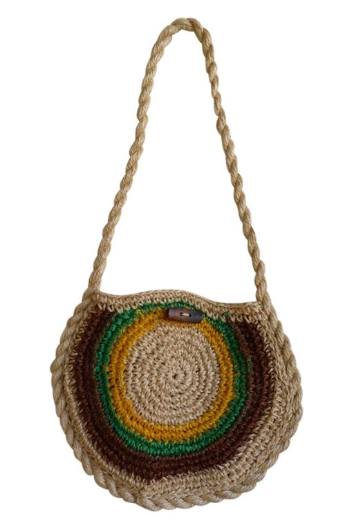 Raffia basket