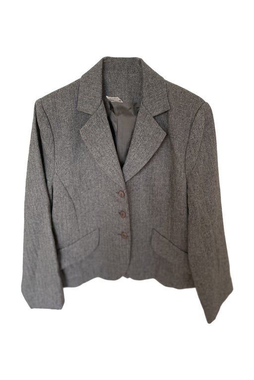 Gray blazer