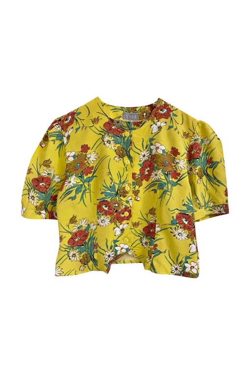 Short floral blouse
