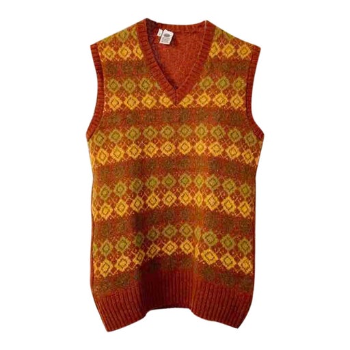 Sleeveless wool top