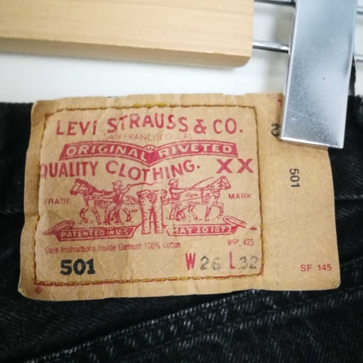 Short Levi's 501 W26