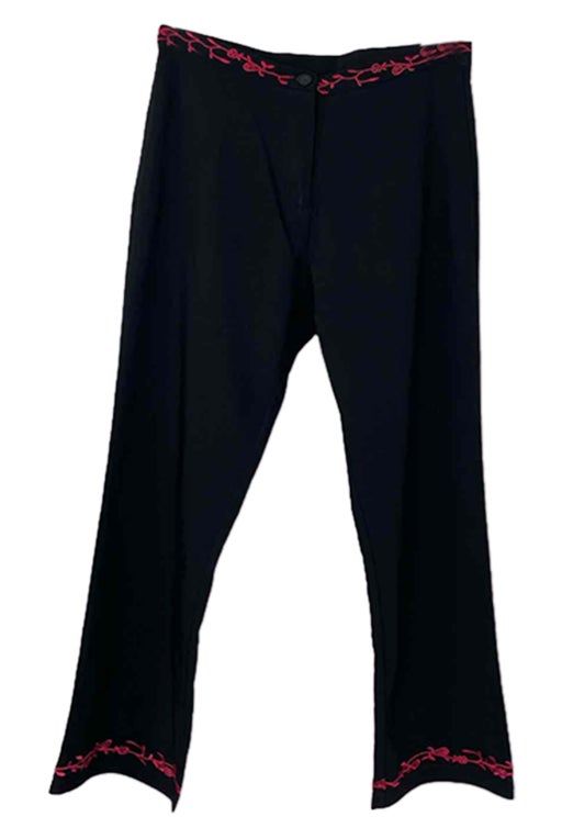 Black cropped trousers