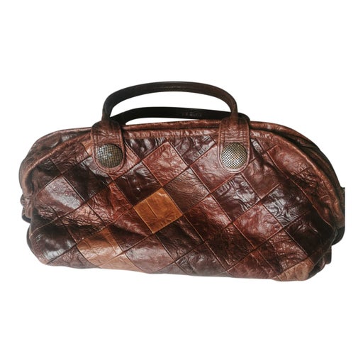 Leather bag