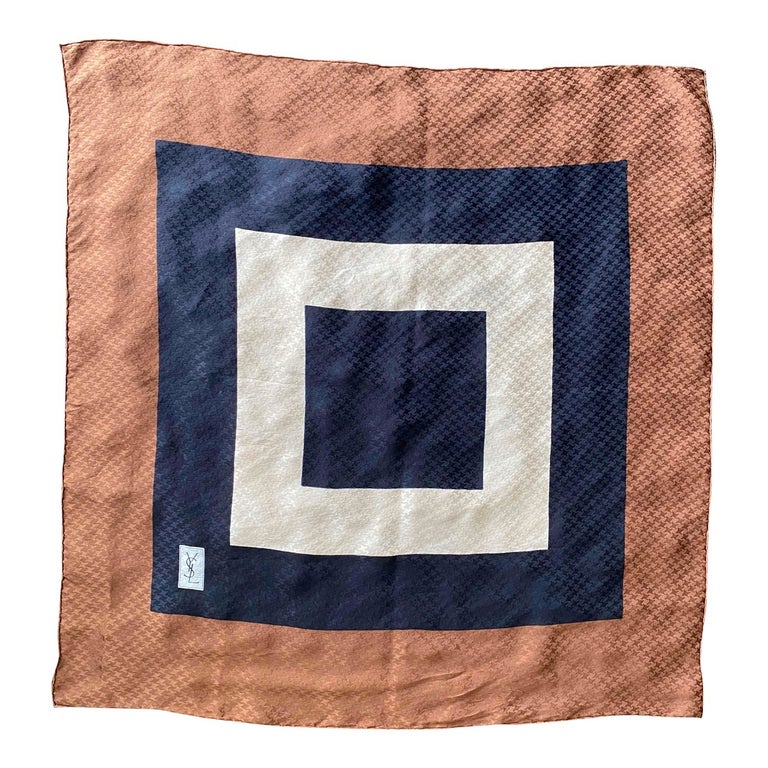 Foulard Yves Saint Laurent